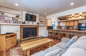 TV, fireplace, DVD player