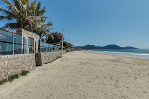 On the beach - Pietra Flat (Florianópolis)