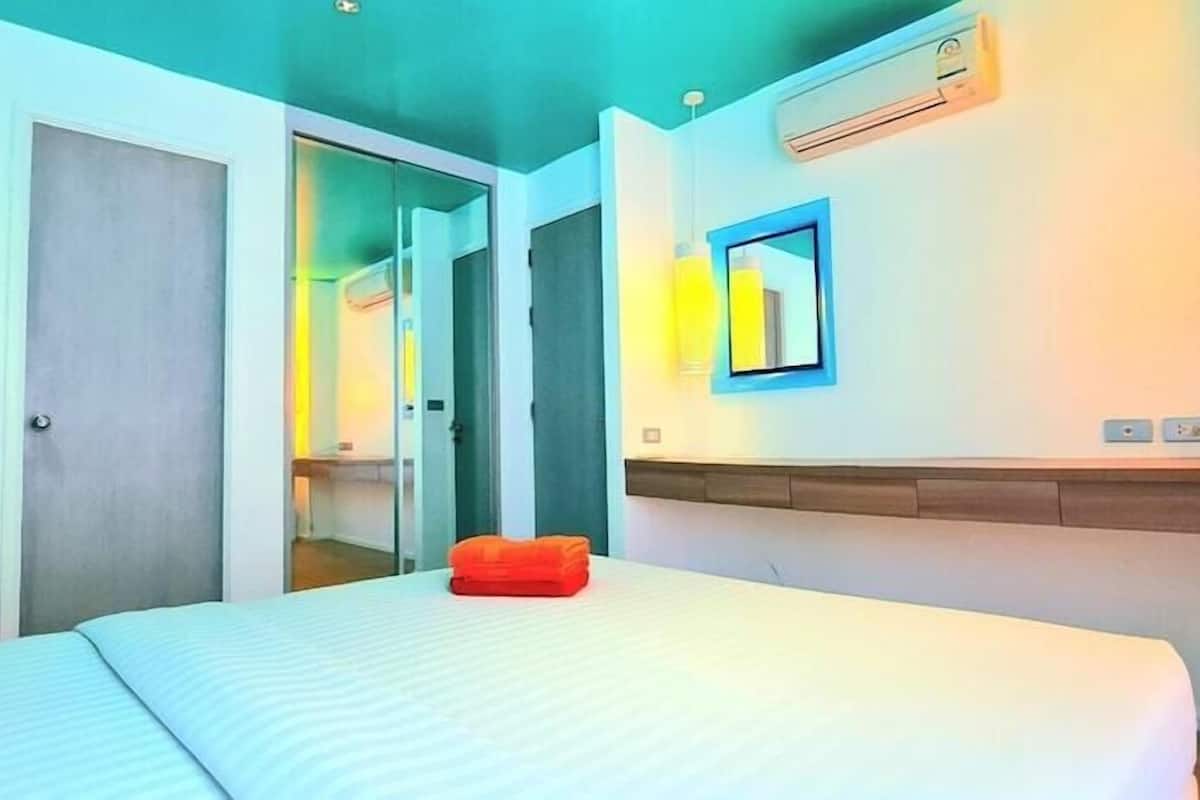 1 chambre, fer et planche à repasser, Wi-Fi gratuit, draps fournis