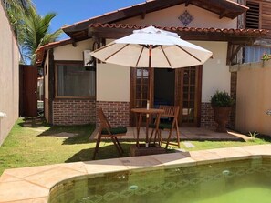 Outdoor dining - RUSTIC MANSION 11 SUITES 50 BEDS NEXT TO BEACH PARK (Porto das Dunas)