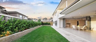 6 soverom, svømmebasseng, Spa - 5-stjerners hjem