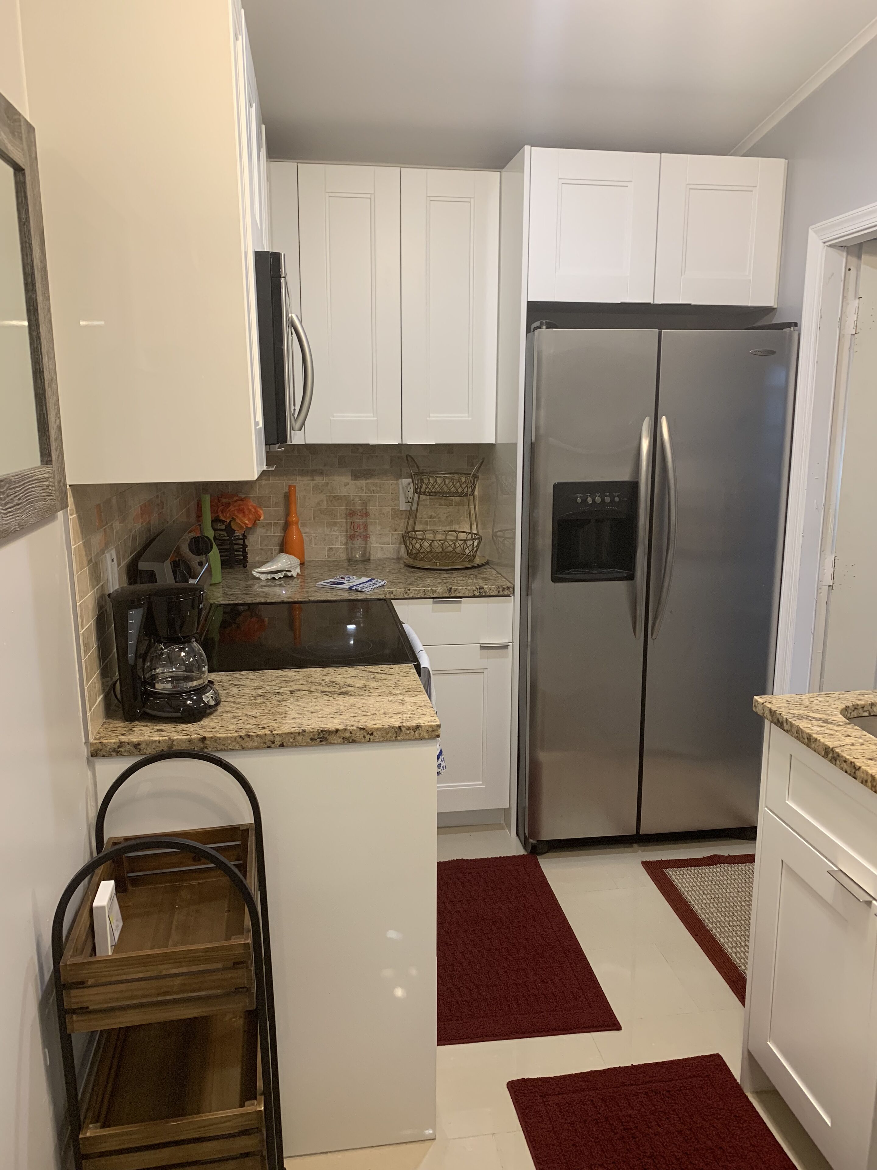 Side beach house 5 minutes to the Beach