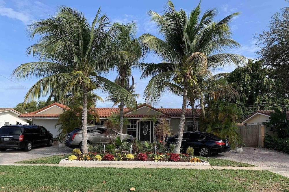 Deerfield Beach Private vacation home