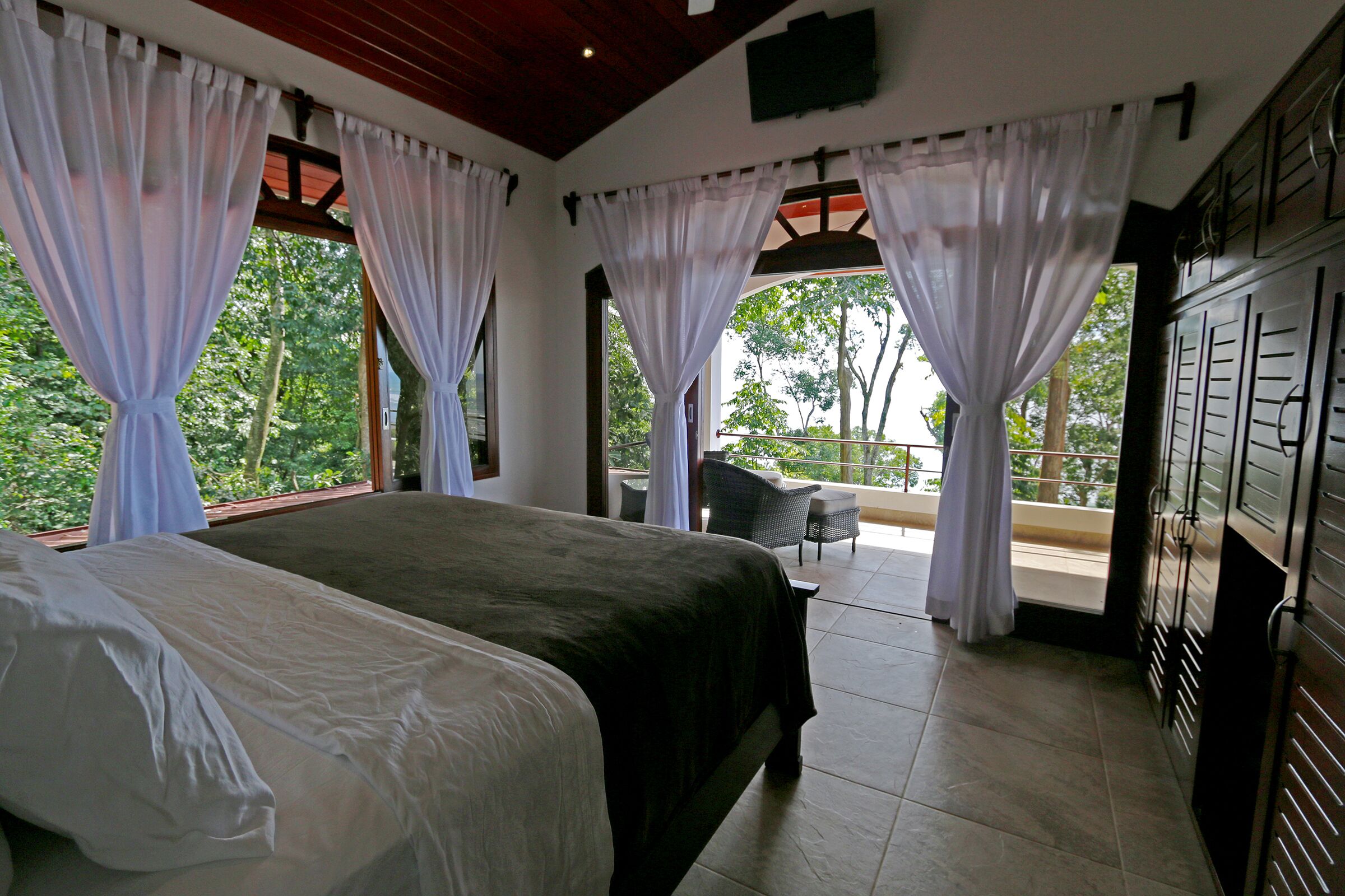 4 soverom, sengetøy i egyptisk bomull og allergitestet sengetøy