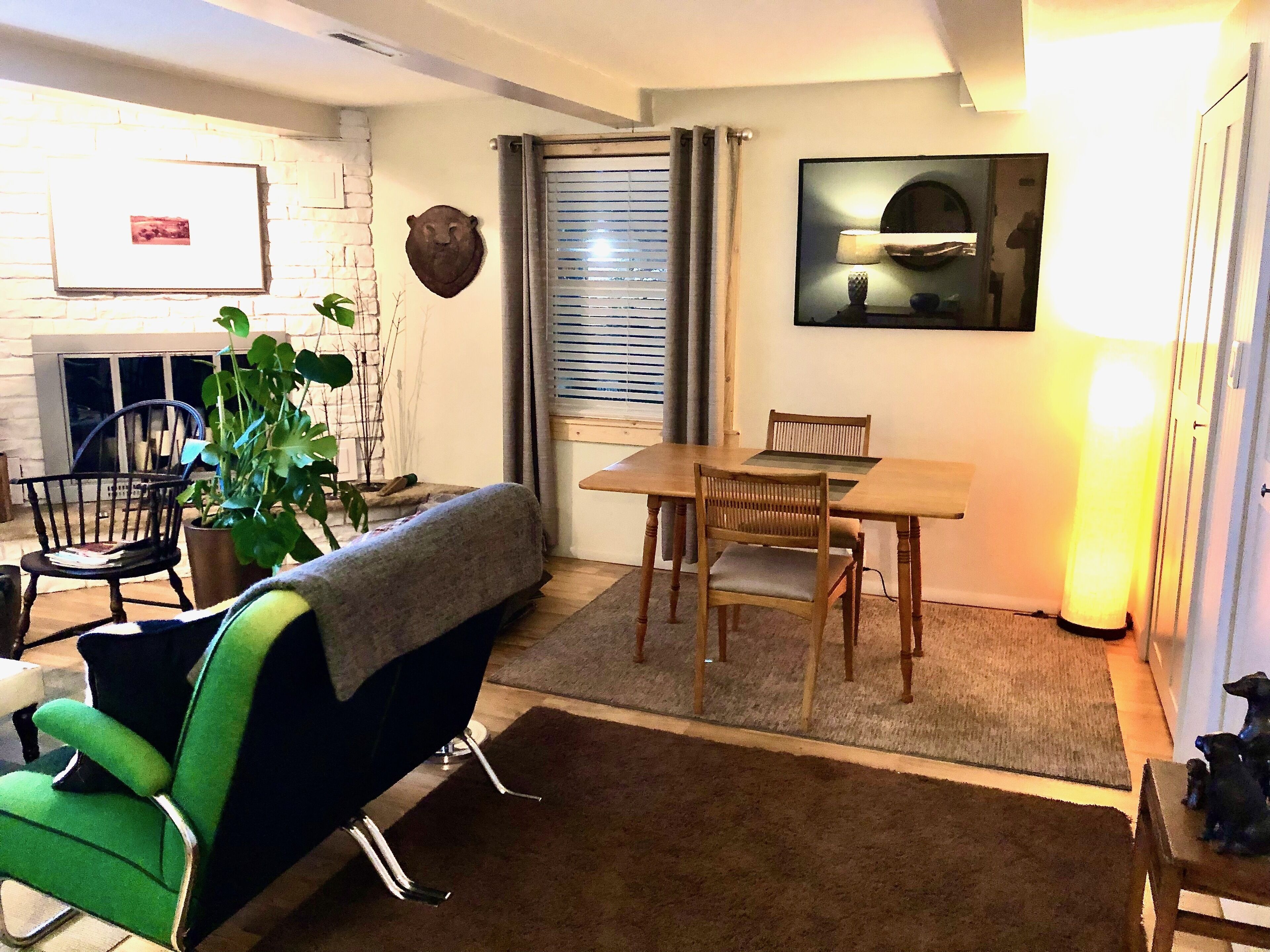 Stylish Spacious 2 BR Apt. Ask about availability.