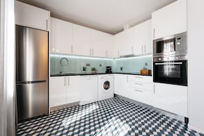 Fridge, microwave, oven, dishwasher