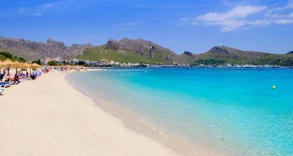 Villa with private pool and garden