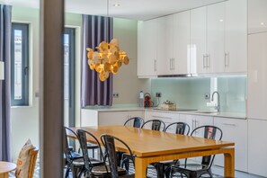 Dining - Feel Porto Vintage Townhouse (Oporto)