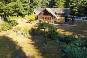 Aerial view - Redwood Log Cabin (Crescent City)