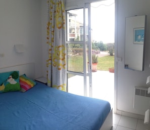 2 bedrooms, WiFi, bed sheets