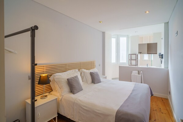3 chambres, fer et planche à repasser, Wi-Fi gratuit, draps fournis