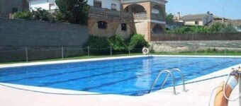 Alcanadre apartment 4 people, ideal families. Pets Allowed