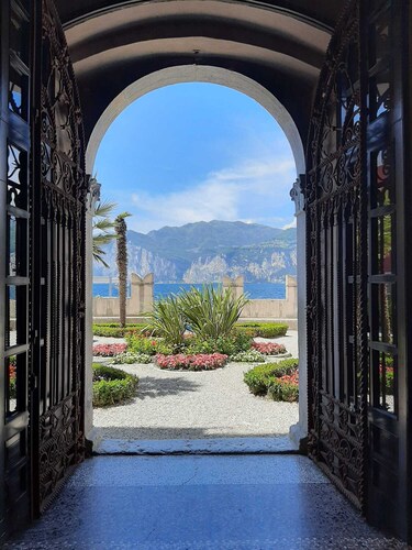 HAUS AM SEE IN BRENZONE SUL GARDA 