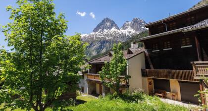 Le Chalet au Tour, ArgentiĂšre (Chamonix), France