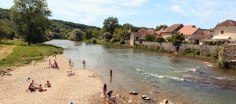 COTTAGE IN BEAUTIFUL MANSION XIXth