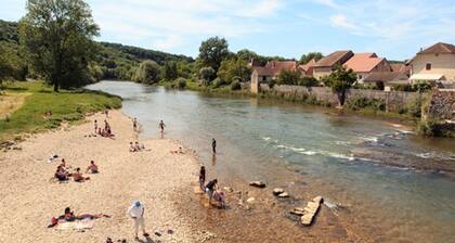 COTTAGE IN BEAUTIFUL MANSION XIXth
