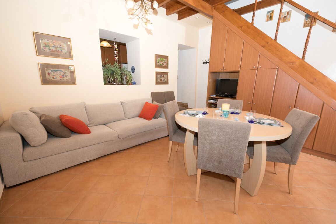 "Nature Oasis: Filanthi's Retreat in East Mani"