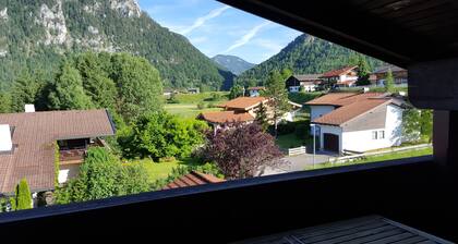 Kodikas parvi huoneisto porttina Alpeille Inzell
