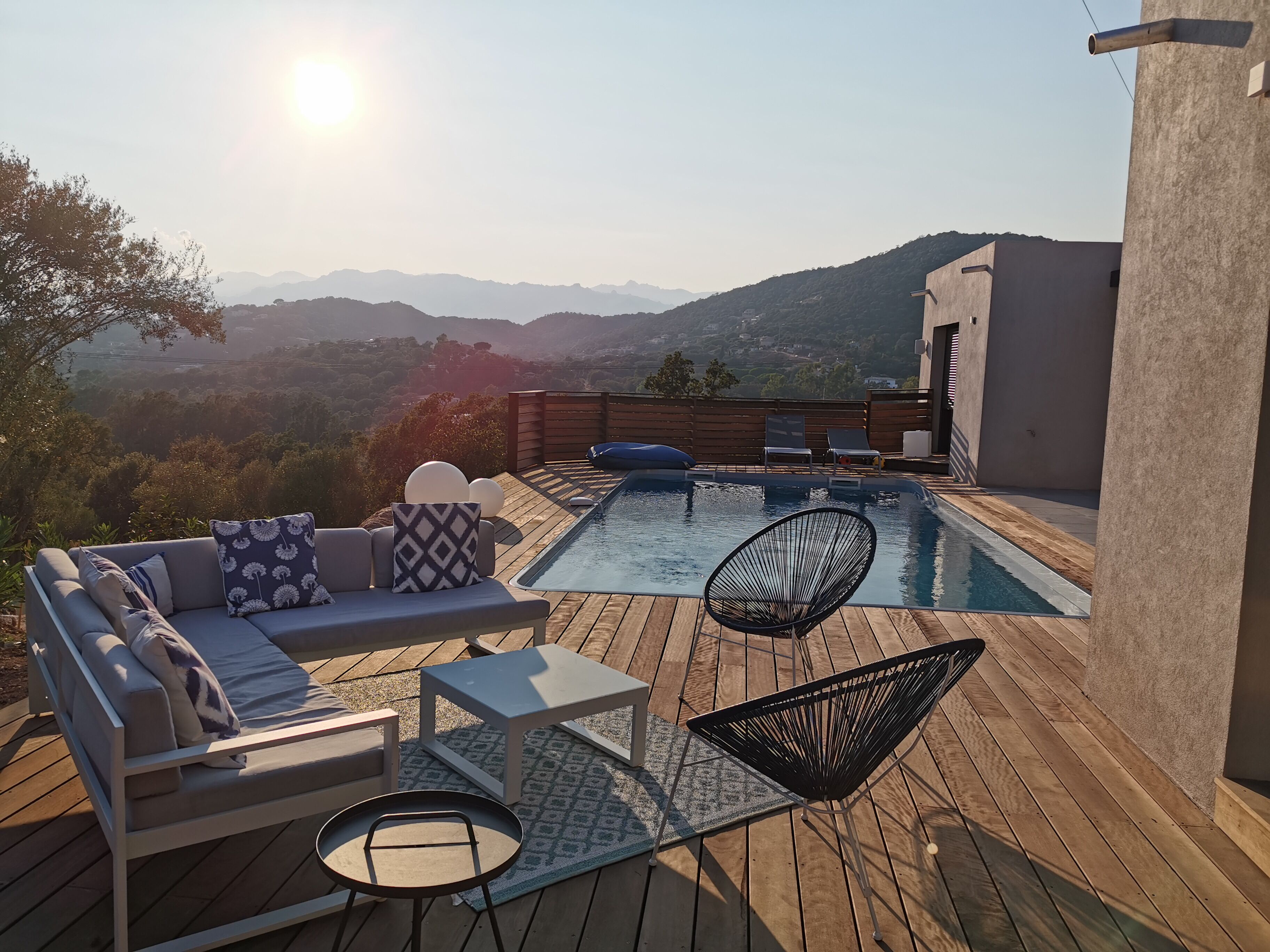 Vue montagne de la terrasse 
