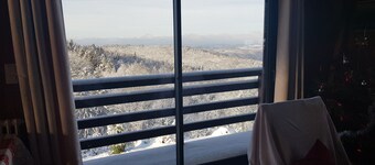 NEW. Eksepsjonell utsikt, Hérisson fossefall