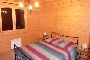 3 Schlafzimmer, Bügeleisen/Bügelbrett