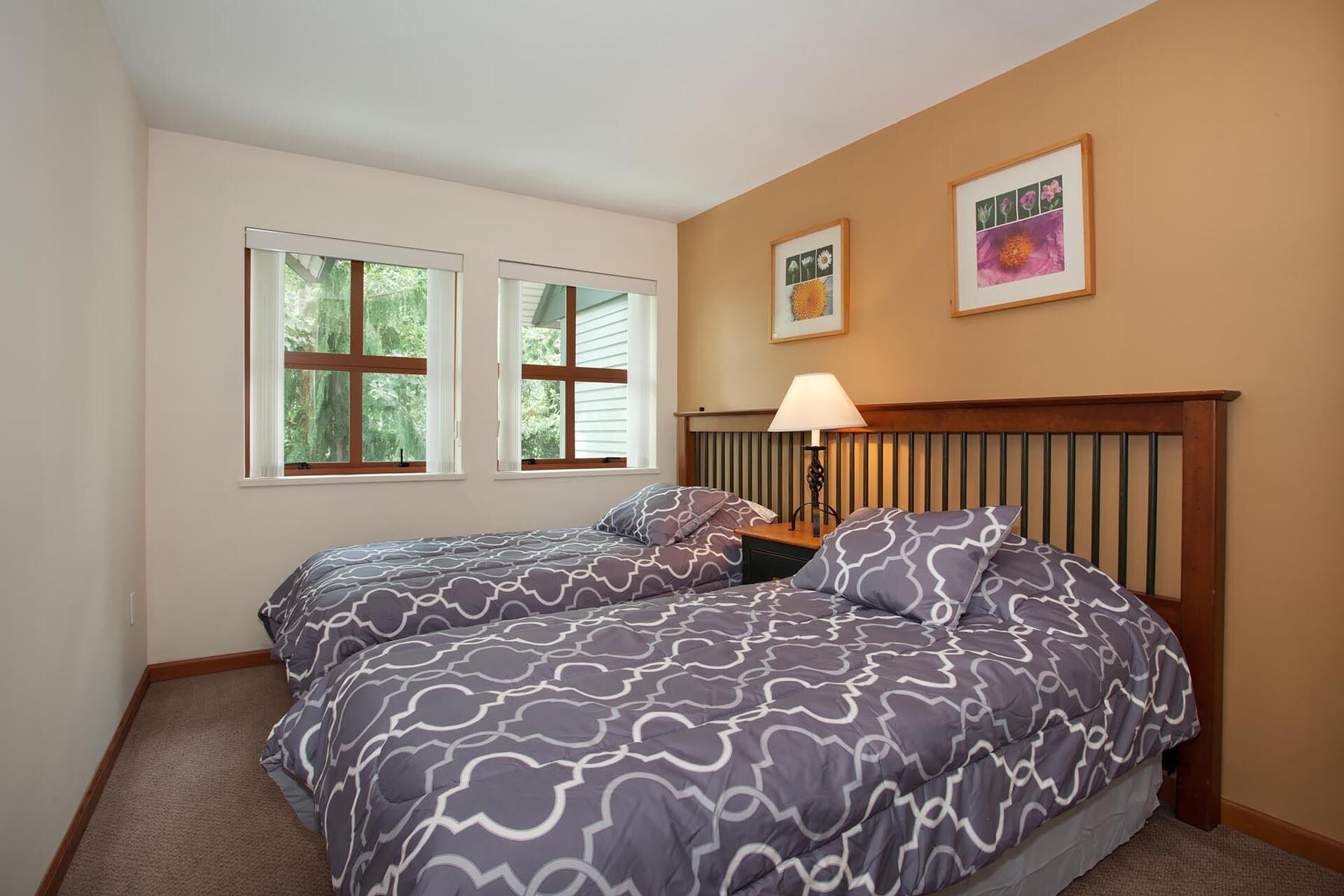 Great Location -Newly Renovated 2 Bedroom Whistler Village Condo