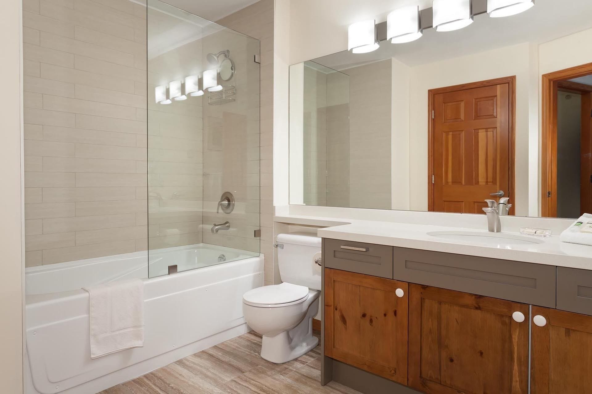 Great Location -Newly Renovated 2 Bedroom Whistler Village Condo