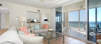 Vanderbilt Beachfront! 