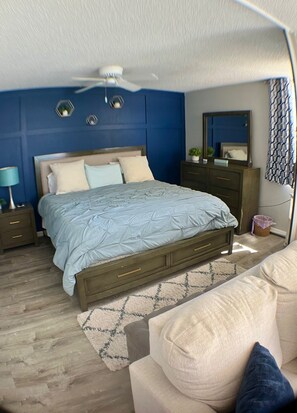 1 bedroom, iron/ironing board, WiFi, bed sheets