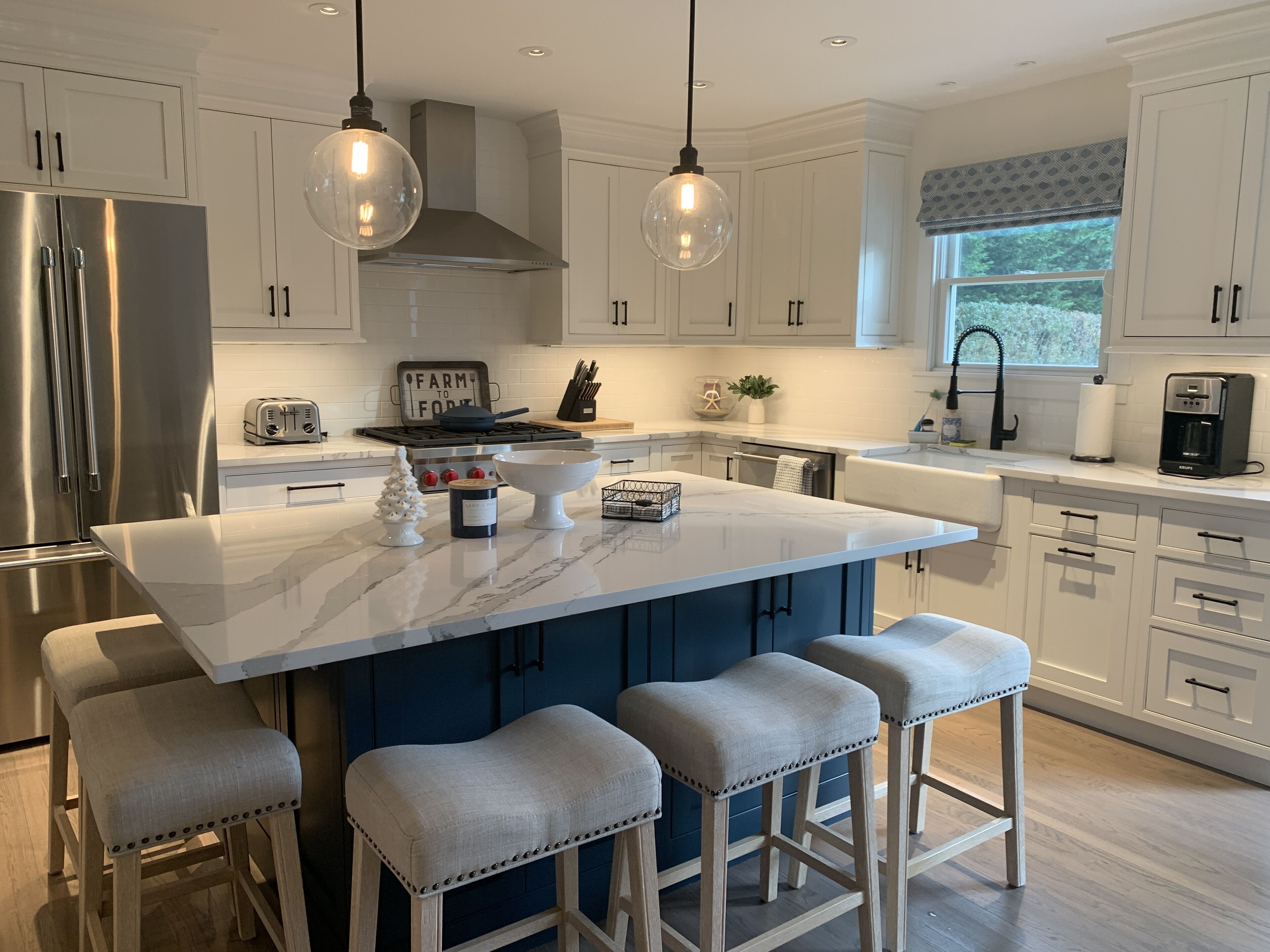 Updated 3 bed 3 bath available in the Hamptons 