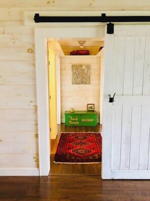 Interior - STONES THROW RETREAT in Downtown Lewisburg (Lewisburg)