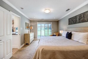 2 عدّة غرف نوم ومكواة/لوح كي وواي فاي مجانًا وملاءات أسرّة