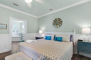 5 bedrooms, iron/ironing board, travel crib, WiFi - Great beach house with access to pools and restaurants.
 (Miramar Beach)