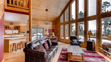 TV connectée, cheminée