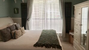 2 Schlafzimmer, Schreibtisch, Bügeleisen/Bügelbrett, WLAN