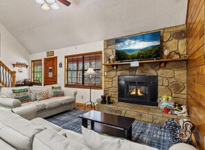 Televisor intel·ligent, llar de foc i estèreo 