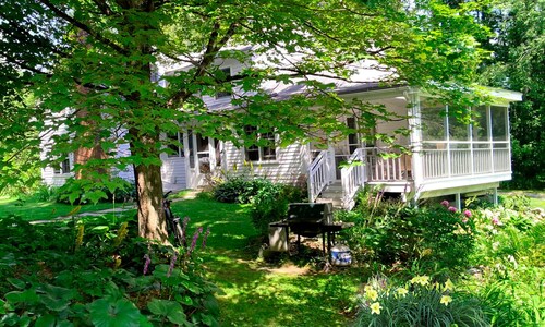 Vacation in a  Berkshire Farmhouse