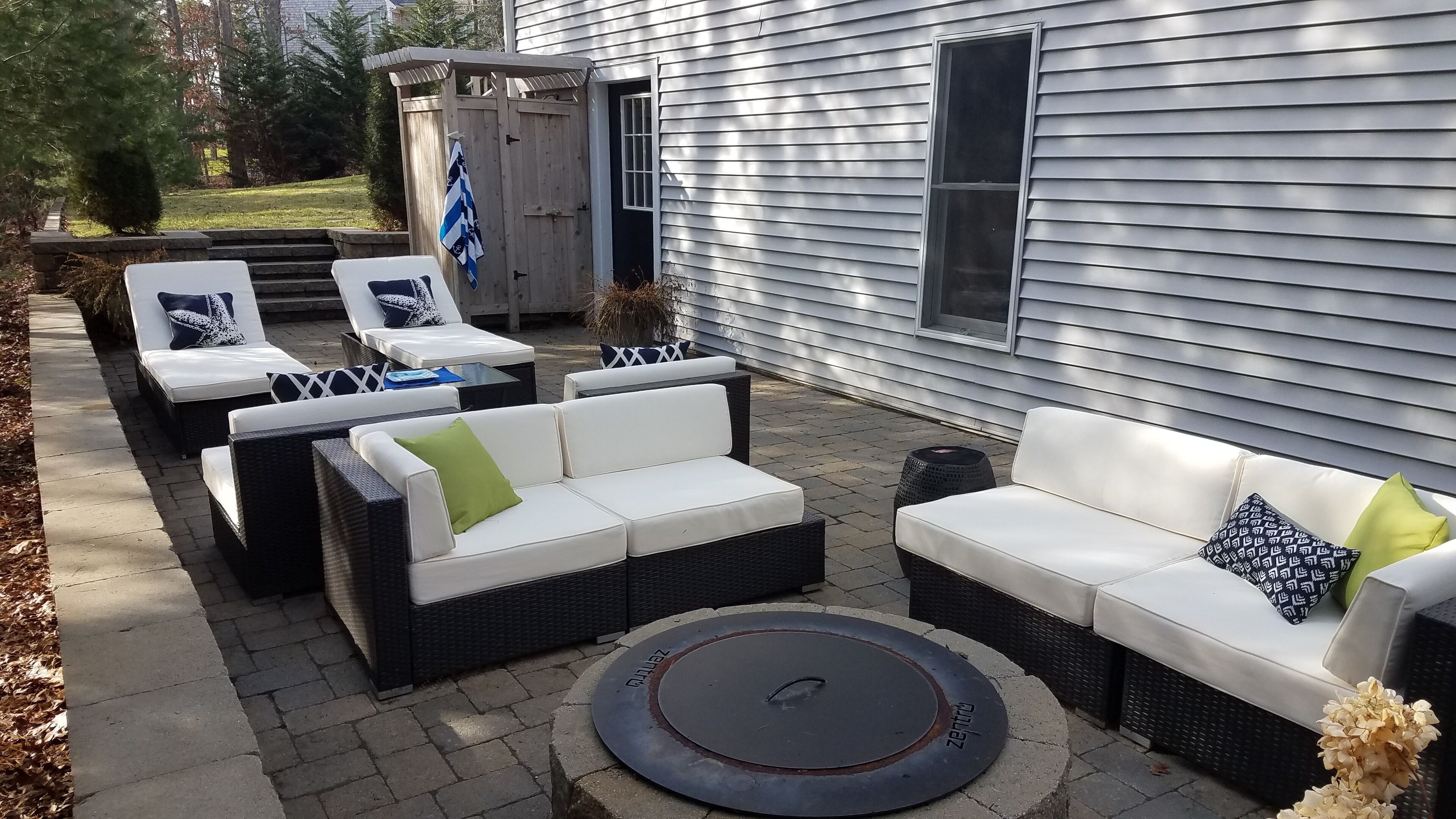 PRIVATE OASIS:4min CraigvilleBch-AC-FirePit-OutdoorShower-BeachPass-bikes-kayaks