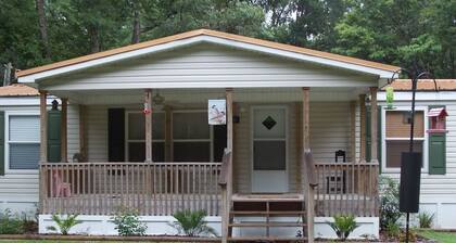 Cabin Located in a Birding and Fishing Paradise