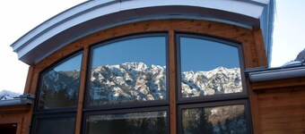 Ouray Penthouse Suite New & Quiet  Best 360 Views! Pristine Clean Private Garage