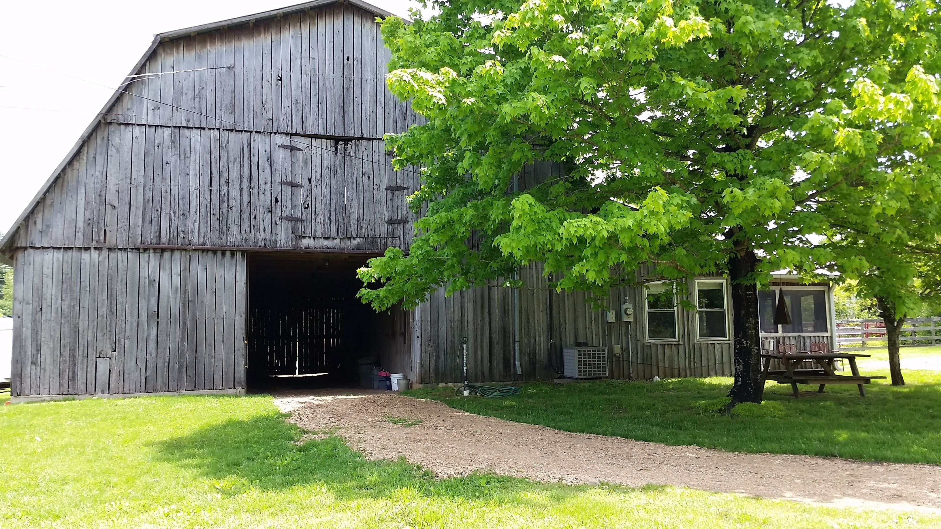 Poplar Hollow Barn  