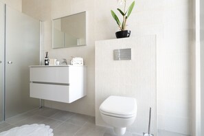 Bathroom - Jtower Luxury Residence (Jerusalem)