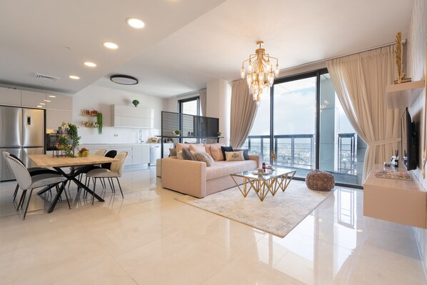 Design Penthouse, 4 Bedrooms, Accessible, Tower | Living room | LCD TV, heated floors