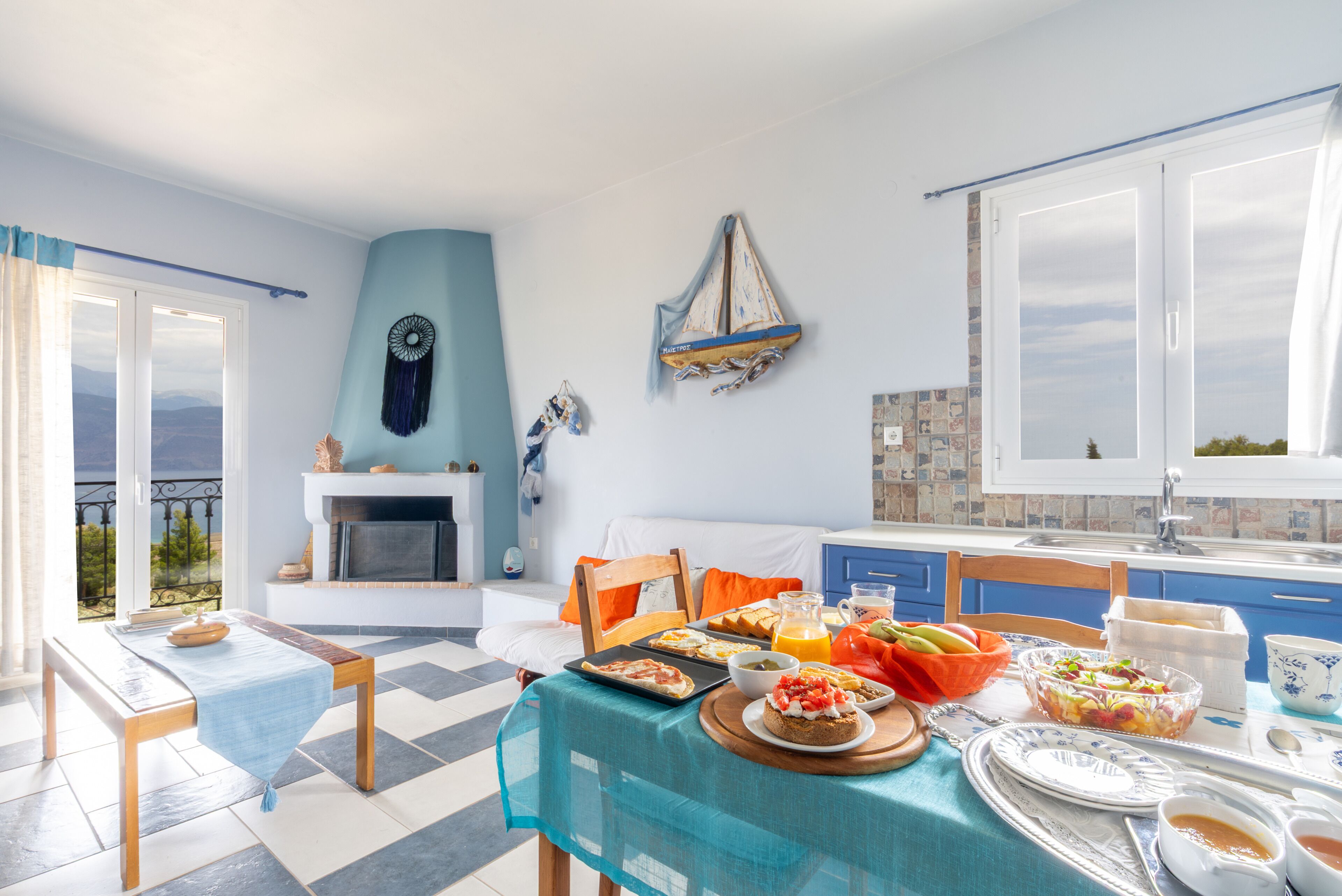 Panoramic Apartment (Olive) | Private kitchen | Full-sized fridge, oven, stovetop, coffee/tea maker