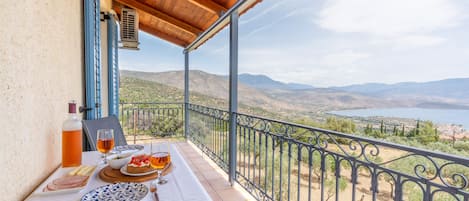 Appartement Panoramique (Olive) | Vue de la chambre
