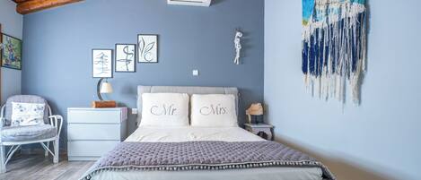 Standard Double Room, Garden View | 1 bedroom, Egyptian cotton sheets, premium bedding, pillow-top beds