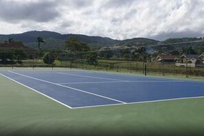 Tennis court