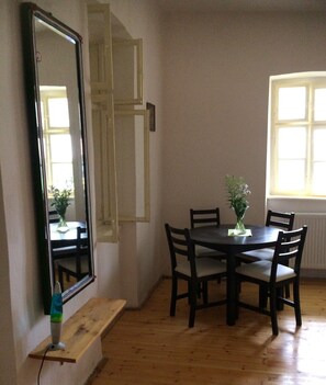 Suite, Non Smoking, Garden View