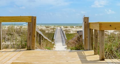 Footprints in the Sand - 1st Floor Walk-out unit at the Inn on Dauphin Island
