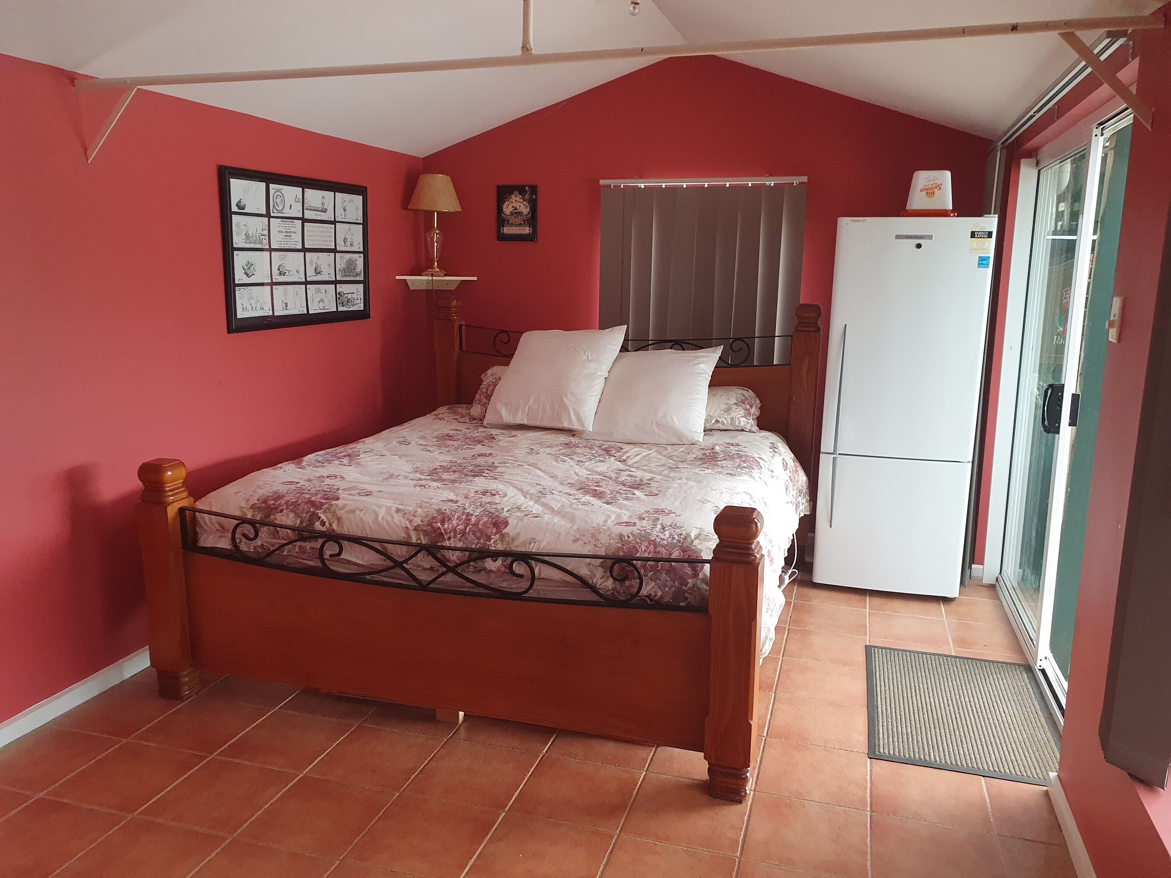 Studio Room for Couple Budget priced with Heated Swimming pool